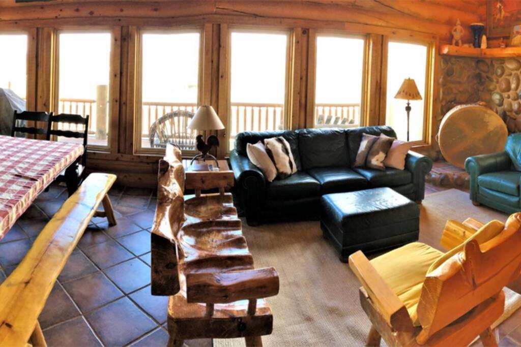 Red Rock Ranch Log Cabin: Large, Fully Furnished Escalante Exterior foto