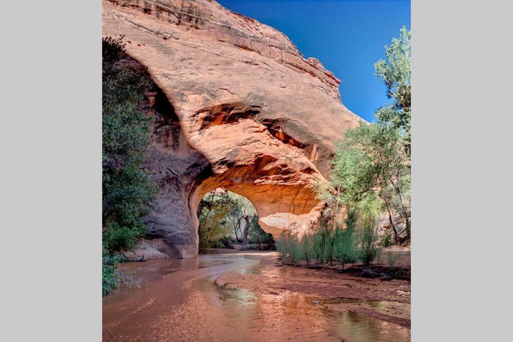 Red Rock Ranch Log Cabin: Large, Fully Furnished Escalante Exterior foto